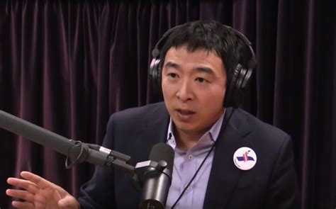 Joe rogan experience podcast episode #1245. Andrew Yang criticizes UFC for cheaping out on fighters ...