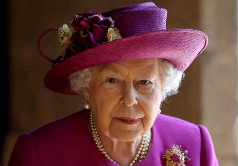 Posted at 18:16 20 feb18:16 20 feb. 5 fun facts about Queen Elizabeth II as she turns 93 | Lifestyle | GMA News Online