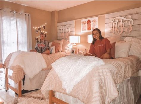 15 Unbelievable Dorm Room Before And After Transformations By Sophia Lee