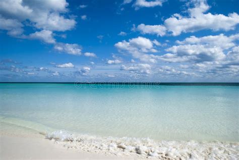 Grand Bahama Island Beach Colors Stock Image Image Of Vacation