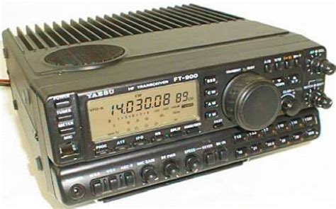 Rádios Badé Yaesu Ft 900