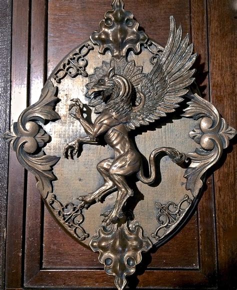 Griffin Wall Plaque Bronze Finish