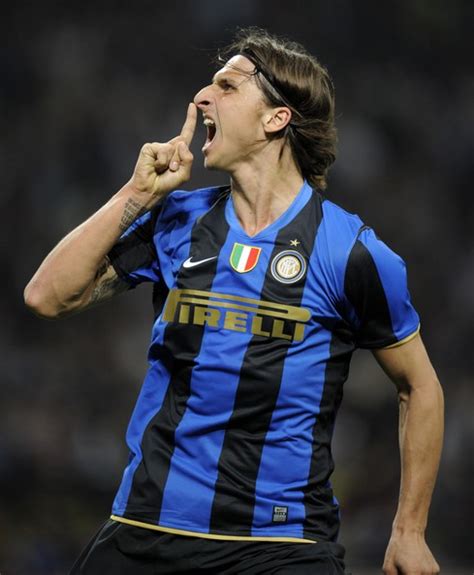Highlights of all 66 goals scored by swedish striker zlatan ibrahimovic during his 117 inter appearances from 2006 to 2009 in serie a, coppa italia. Zlatan Ibrahimovic in FC Inter Milan v SS Lazio - Serie A ...