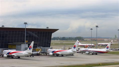 Kuala Lumpur International Airport Malaysia Aeroinside