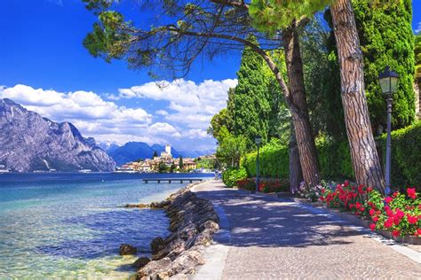 Lake Garda Venice And Verona Touring With Trailfinders
