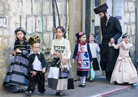 Purim Definition Traditions And Facts Britannica