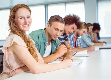 Premium Photo Fashion Students Taking Notes In Class