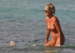 Sophie Davant Nude In Yacht Topless In Bikini Foot Nude Hidden Leg