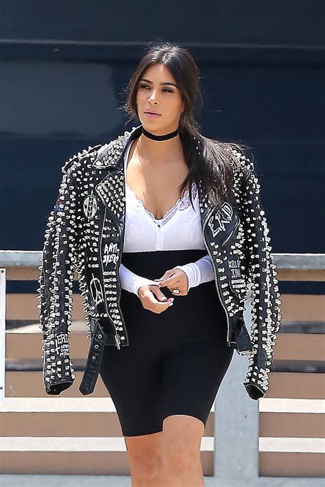 Who better to promote the latest skims launch than the front woma. Kim Kardashian Casual Chic Outfit - Heads to the Studio ...