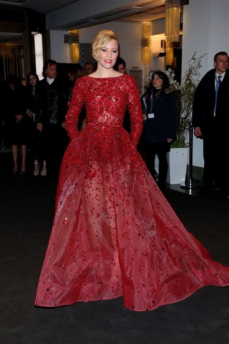 Alle informationen zu filmen und serien mit der beteiligung von elizabeth banks. ELIZABETH BANKS at Love & Mercy Photocall at 2015 Berlin ...