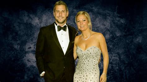 Ant anstead and renée zellweger are dating. Louise Anstead - 10 Facts You Need to Know About Ant ...
