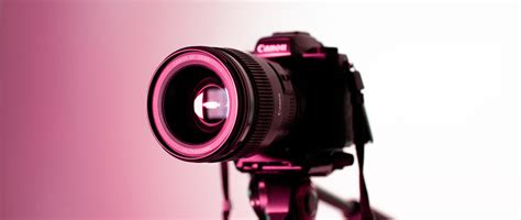 In a perfect world, your brother/sister/mother/child would be a professional photographer who owed you a favour. How to Take a Professional-Looking Headshot for Your ...