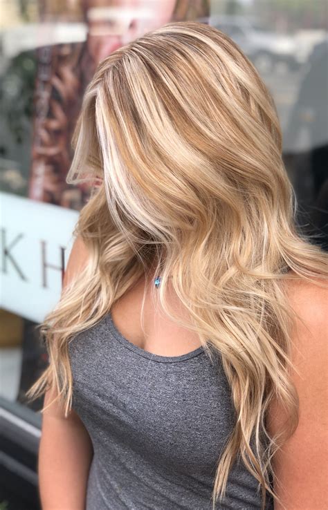 Golden Blonde Hair With Highlights Fashionblog