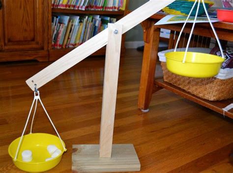 Weigh To Go 9 Diy Balance Scales Maths Day Diy For Kids Science