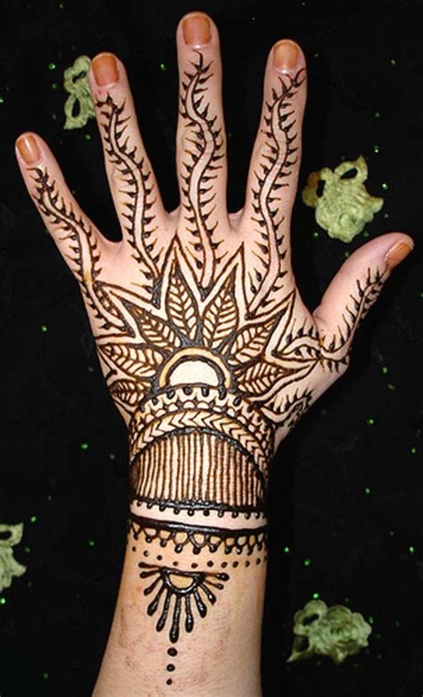 Henna tattoo designs use plant for the main ingredient, so this is save for people. mehndi designs for beginners ~ All About