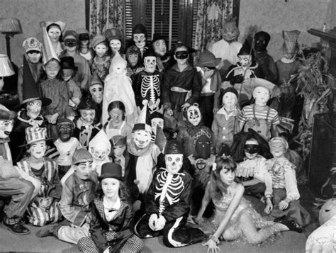 The Spooky Vegan 31 Days Of Halloween Vintage Halloween Photographs