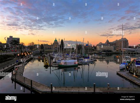 Victoria British Columbia Inner Harbor Hi Res Stock Photography And