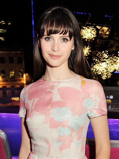 Felicity Jones 60 Trendy Bangs For All Face Shapes And Hair Textures