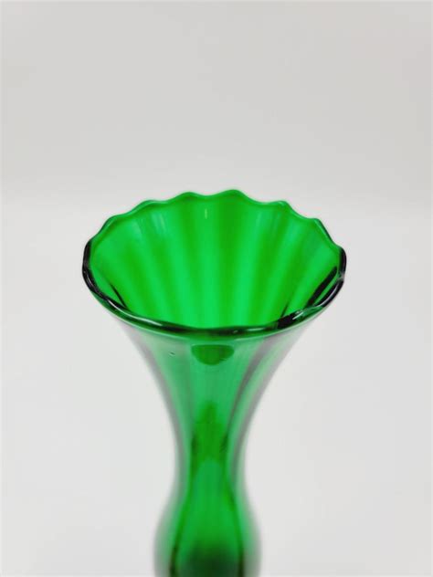 Vintage Emerald Green Glass Bud Vase