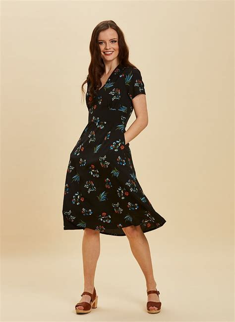 Cassidy Midi Tea Dress Blue Floral Print Black Dress Joanie Vintage Inspired Outfits Tea