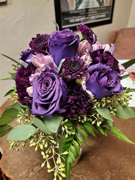 6 Purple Rose Bouquet Vegas Wedding Flowers