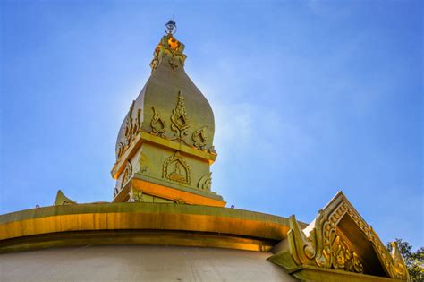 Fotos Gratis Oscuridad Edificio Dorado Punto De Referencia D A Cielo Buddhadhamma