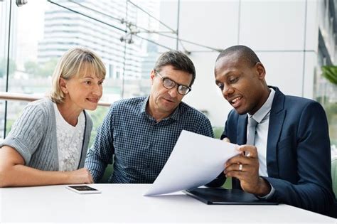 Maybe you would like to learn more about one of these? How Much Do Financial Advisors Make? - ABC6 - Providence ...