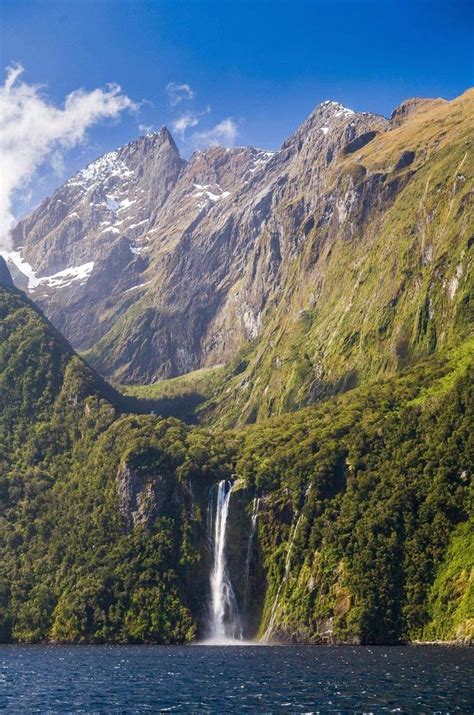 Milford Sound New Zealand Amazing Travel Destinations