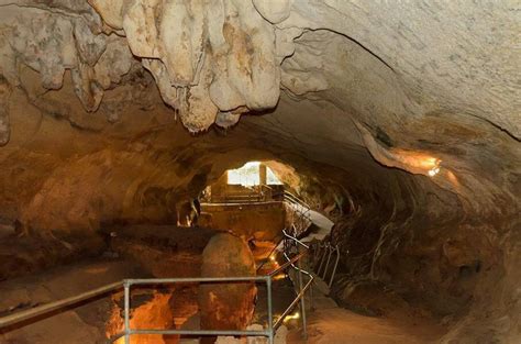 The 5 Best Ghar Dalam Cave and Museum Tours & Tickets 2021 - Valletta | Viator