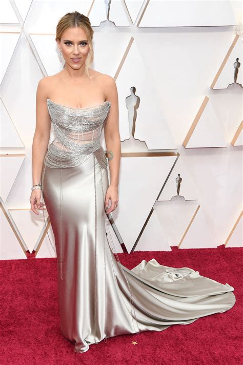 Scarlett Johansson S Silver Oscar De La Renta Oscars Dress POPSUGAR Fashion