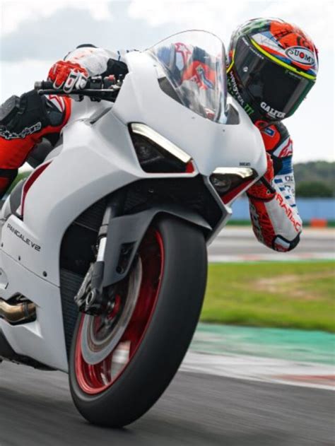 The Best Supersport Bikes You Can Buy