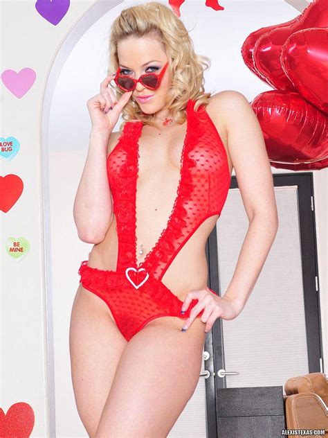 Pictures Of Alexis Texas Wishing You A Sexy Valentines Day Porn