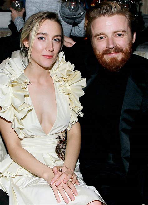 Saoirse una ronan is an irish and american actress. Saoirse Ronan Is Reportedly Dating Her Mary Queen Of Scots ...