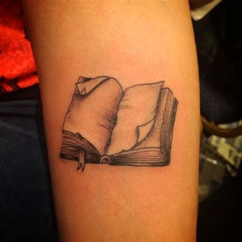 Brilliant Writer Tattoo Ideas For You Who Love To Write Bookish