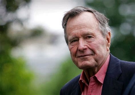 George Bush Senior Ex Presidente Usa Si è Spento Ieri Alletà Di 94 Anni