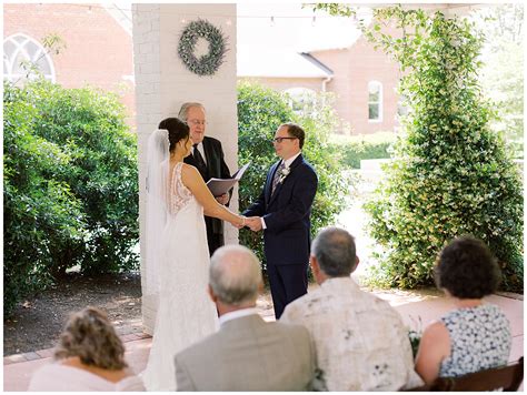 Covid 19 Ceremony Only Elopement In Raleigh North Carolina Mad Dash