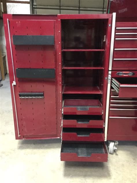 Now that the dimensions are out of the way, let's get to the construction. snap on master mechanic toolbox, you pick up, 21 drawer ...