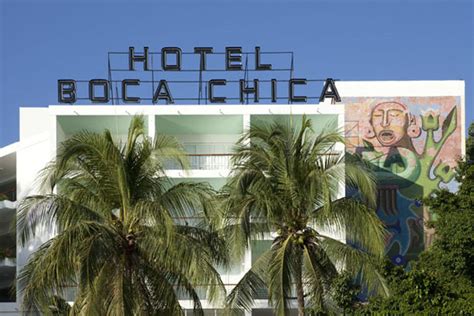 Destinations Boca Chica In Acapulco