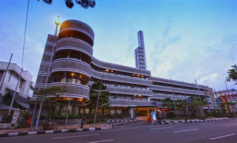 Gambar tentang Bandung tempo dulu: Homann, Hotel tempat para bintang di