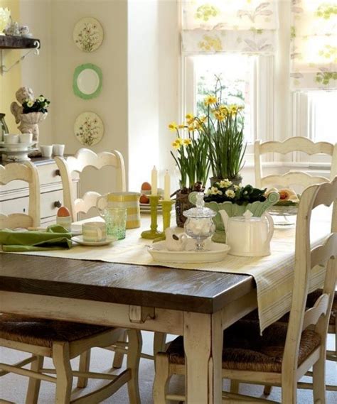 This handsome trestle style table features a removable leaf for added space. 33 Inviting And Cute Vintage Dining Rooms And Zones - DigsDigs