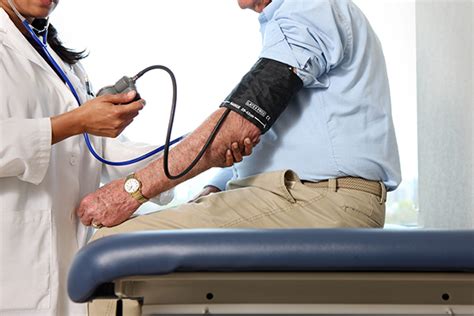 Survey Reveals Gaps In Blood Pressure Measurement Training 2019 11 21