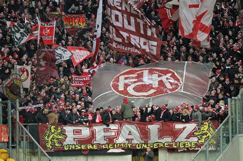 1.000 fans der sg dynamo dresden demonstrieren am 03. Dynamo Dresden Ultras Rechts : 11/12 - 26 - SG Eintracht ...