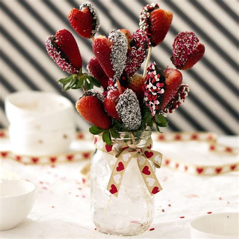 Flower Bouquet With Chocolate Covered Strawberries Easy