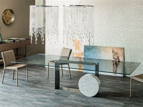 Choose from our selection of contemporary modern furniture designed to suit all tastes. 40 Glass Dining Room Tables To Revamp With: From Rectangle ...