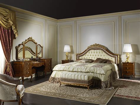 Luxury King Size Beds And Furniture For The Night Area
