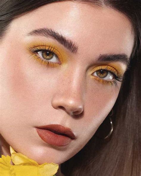 Yellow Eyeshadow Looks To Try Out This Summer