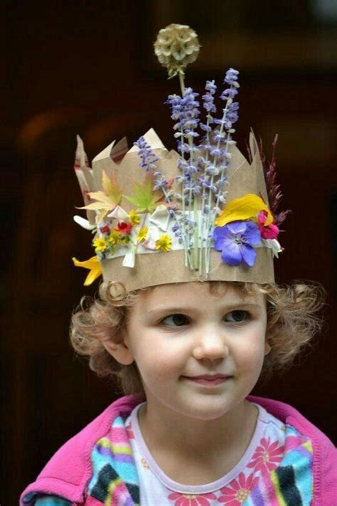 Pin By Susan On Forest School Nature Crafts Crafts Diy Crown