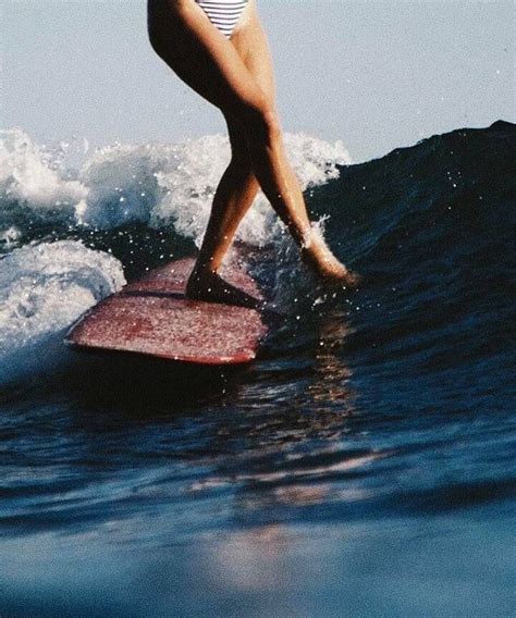 Surfer Legt Willige Latina Flach Telegraph