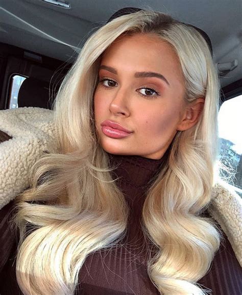 How Old Is Molly Mae Hague What Is The Love Island Stars Instagram