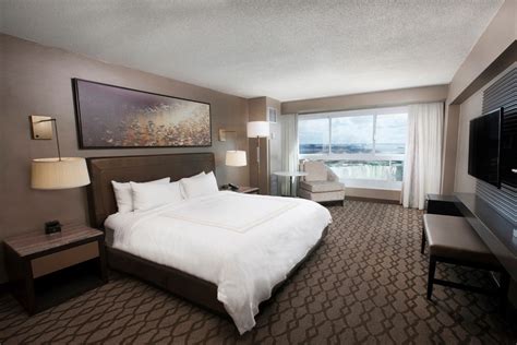 Marriott Fallsview Hotel And Spa Niagara Falls Canada